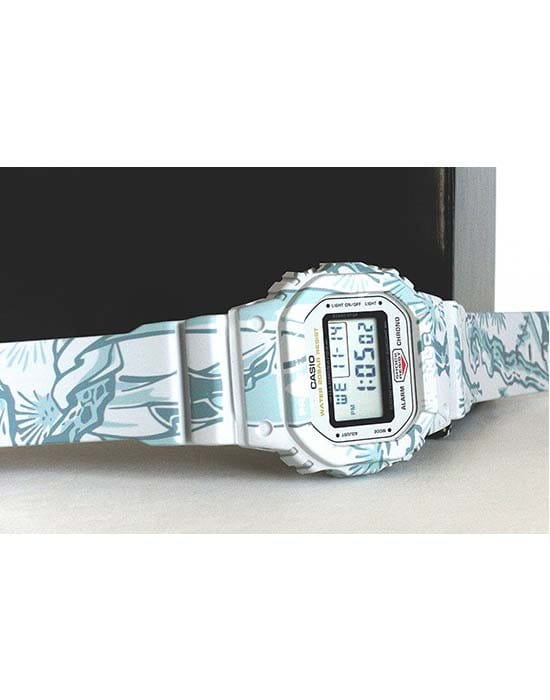 Оригинальные часы Casio Casio G-Shock DW-5600SLG-7D электронные калибр механизма  общий вид