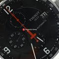 Tissot T0554271705700 наручные мужские часы застежка крупным планом