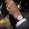 Mido Mido Commander Big Date M021.626.22.031.00 механические мужские часы часы, крупный план серебристый циферблат