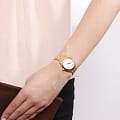 Tissot Tissot PR 100 Lady T101.210.33.031.01 PR 100 наручные женские часы фото под углом.