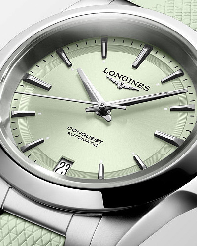 Longines Conquest L3.430.4.02.9