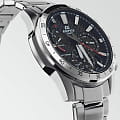 Casio EFS-S540DB-1A наручные мужские часы застежка крупным планом