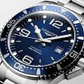 Longines Longines HydroConquest L3.841.4.96.6  наручные мужские часы фото под углом.