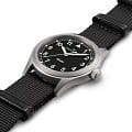 Hamilton Hamilton Khaki Field Quartz 38mm H69401430 , наручные мужские часы фото под углом
