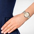 Emporio Armani Emporio Armani AR11129  наручные женские часы фото под углом.